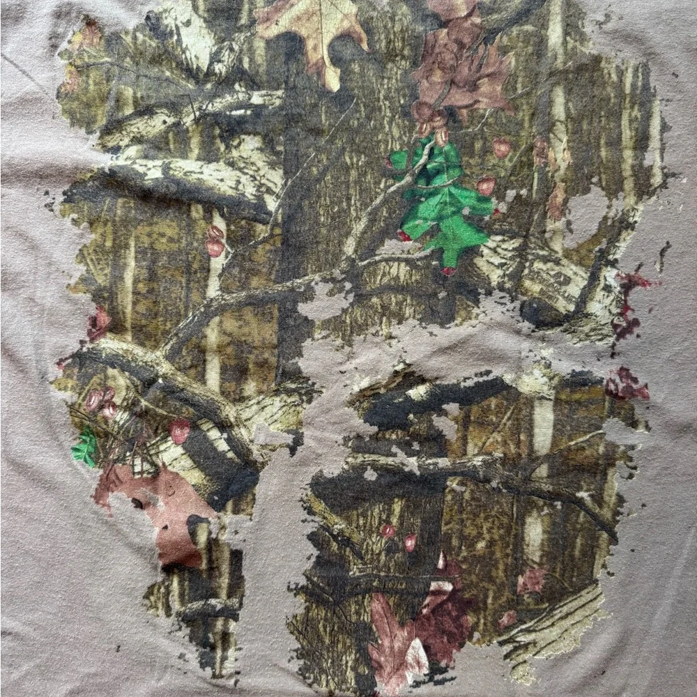 Mossy Oak Vintage Y2K Crazy Front & Back Graphic RealTree Camo Grunge Print XL‎